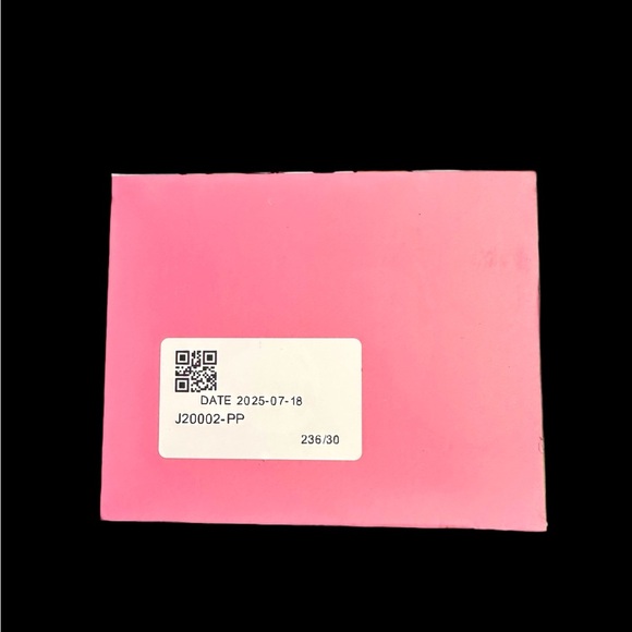 Authentic POP MART LABUBU The Monsters Exciting Macaron - SEALED - Blind Box - Picture 5 of 5